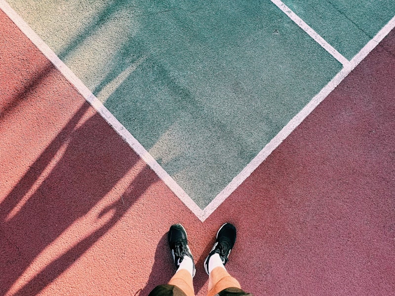 Tenis kortu ve oyuncu